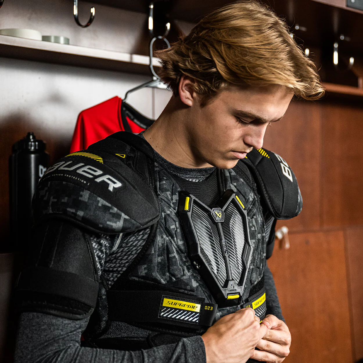 BAUER SUPREME M3 SHOULDER PAD SENIOR - Image 2