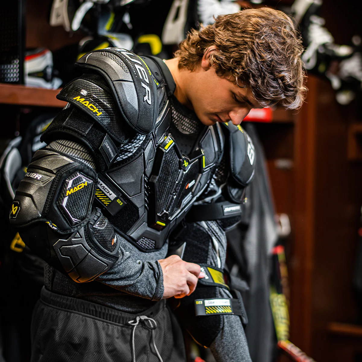 BAUER SUPREME MACH ELBOW PAD SENIOR - Image 2